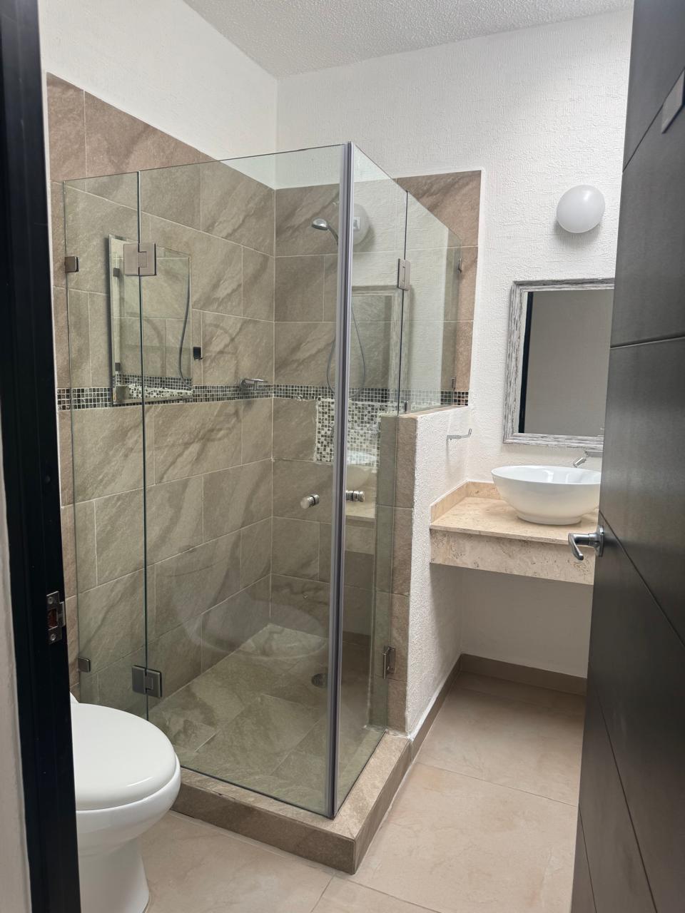 https://regioservicios.com/inmobiliaria/detalle/casa-equipada-dreams-casa-renta-apodaca-crystal-lagoons-foto_7