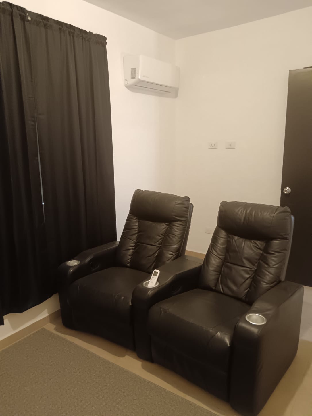https://regioservicios.com/inmobiliaria/detalle/bella-casa-corintio-residencial-apodaca-casa-venta-apodaca-corintio-residencial-foto_9