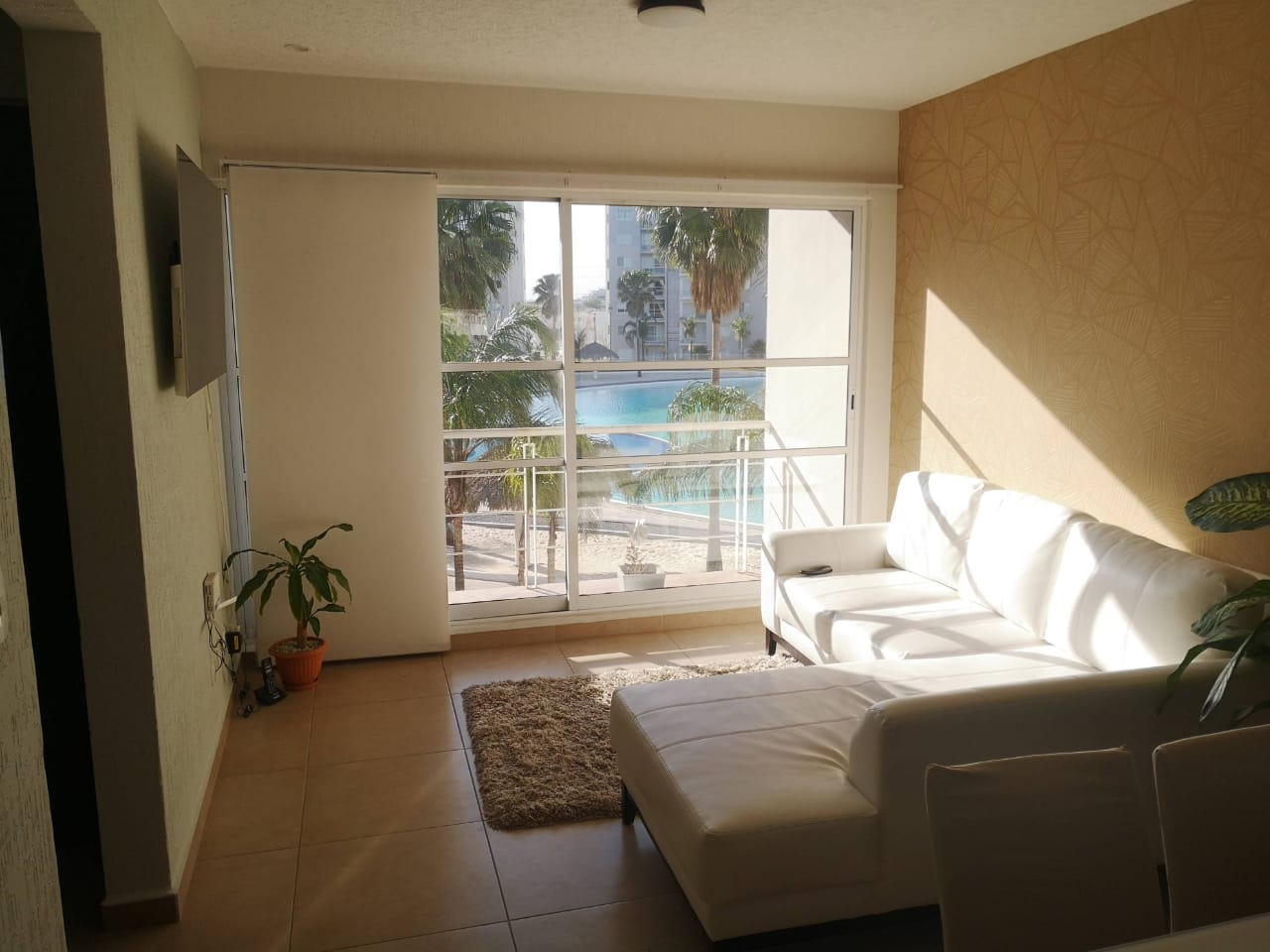 https://regioservicios.com/inmobiliaria/detalle/departamento-acogedor-totalmente-equipado-en-dream-lagoons-departamento-renta-apodaca-dreams-lagoons-foto_1
