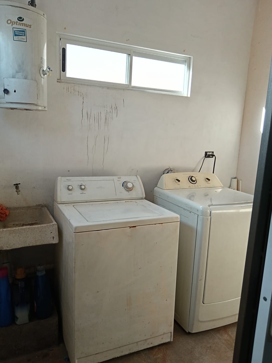 https://regioservicios.com/inmobiliaria/detalle/casa-en-renta-en-dreams-lagoons-casa-renta-apodaca-dreams-lagoons-foto_17