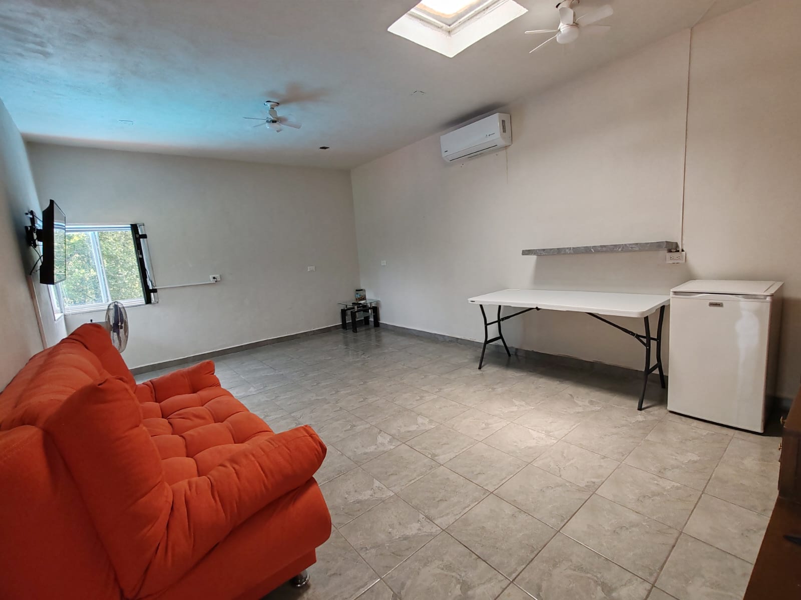https://regioservicios.com/inmobiliaria/detalle/quinta-en-venta-en-montemorelos-quinta-venta-montemorelos-canoas-foto_9